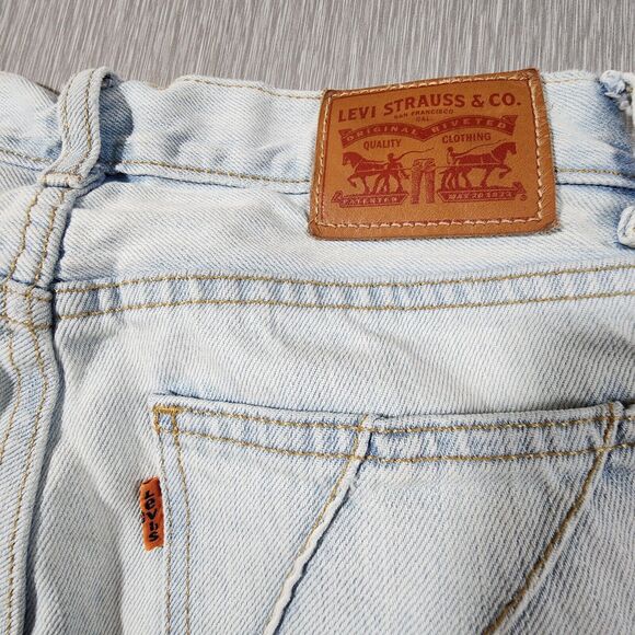 Levi's Orange Tab Slim Leg Light Wash Jeans Frayed Hem Womens Size 24 - Picture 10 of 13